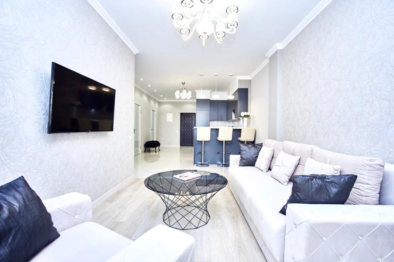 Panoramic Plaza Apartments Odesa Exterior photo