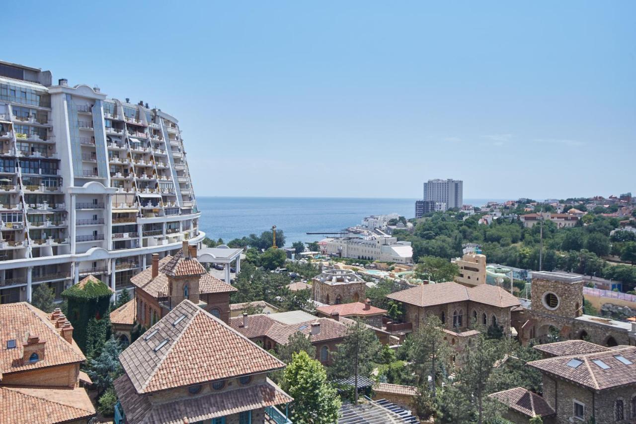Panoramic Plaza Apartments Odesa Exterior photo