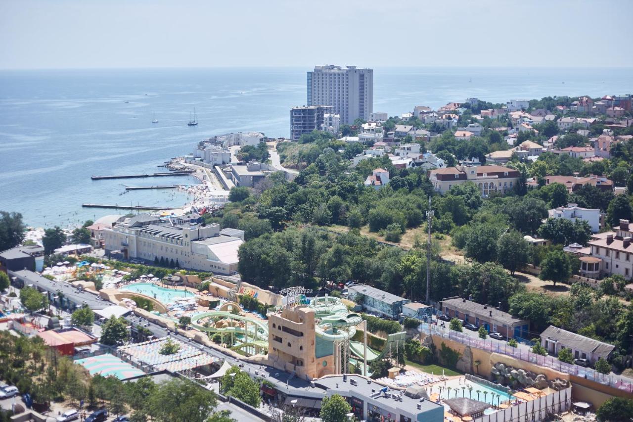 Panoramic Plaza Apartments Odesa Exterior photo