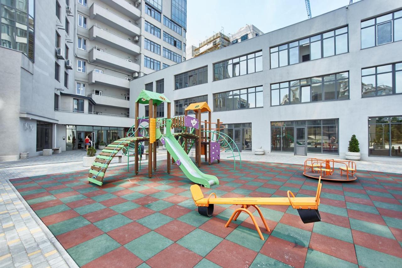 Panoramic Plaza Apartments Odesa Exterior photo