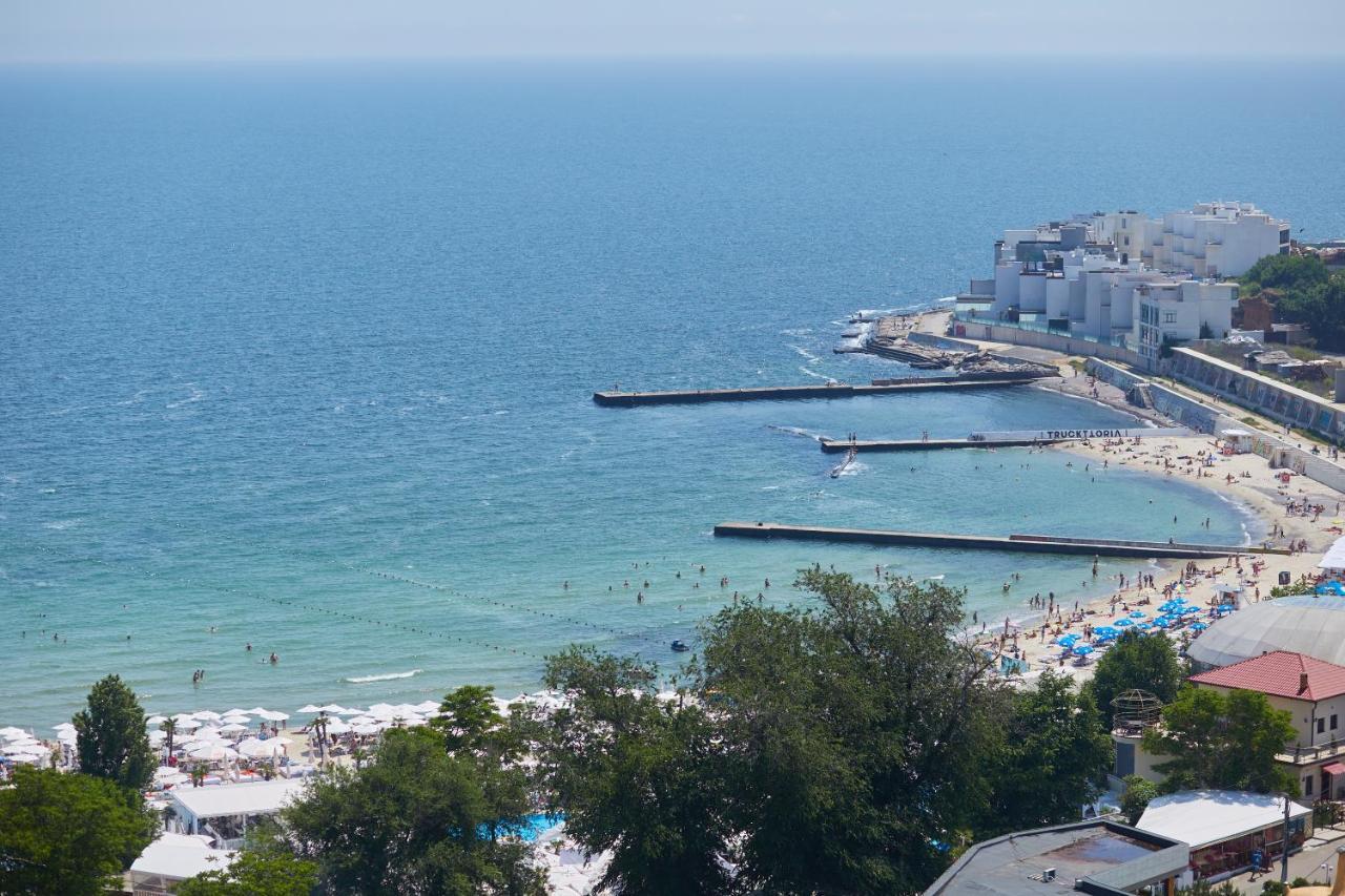 Panoramic Plaza Apartments Odesa Exterior photo